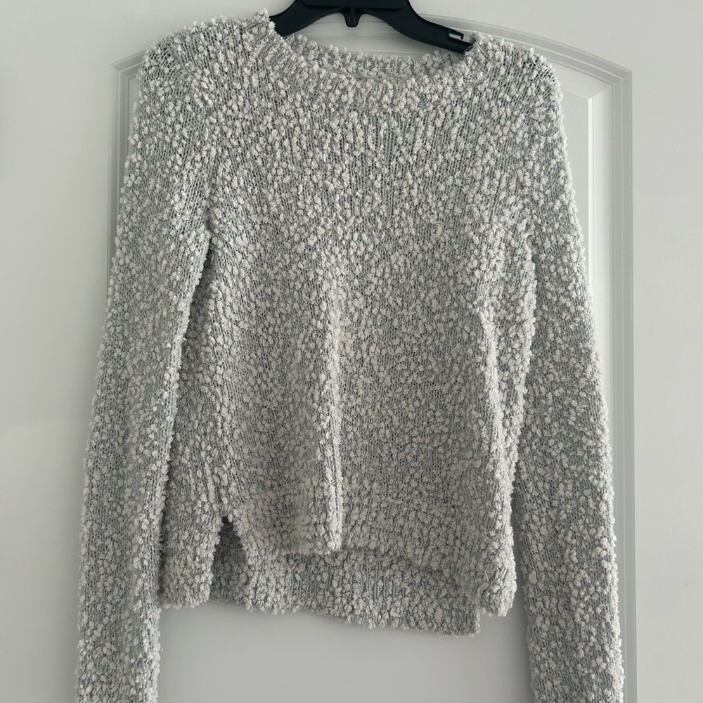 🩵Hollister sweater🩵